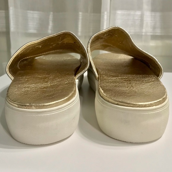 J SLIDES platform sneaker slides, size 7.5, gold - Picture 7 of 9